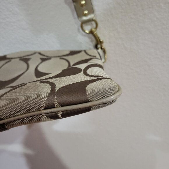 EUC Coach Tan and Brown Signature Crossbody Bag - Picture 12 of 15